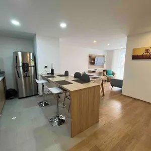 Apartamento 302 Comodidad, Aptofamiliar, 2habs, Usaquen & Arte